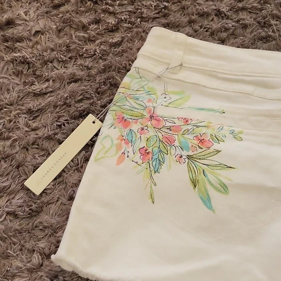 New Lauren Conrad Shorts - Picture 7 of 11